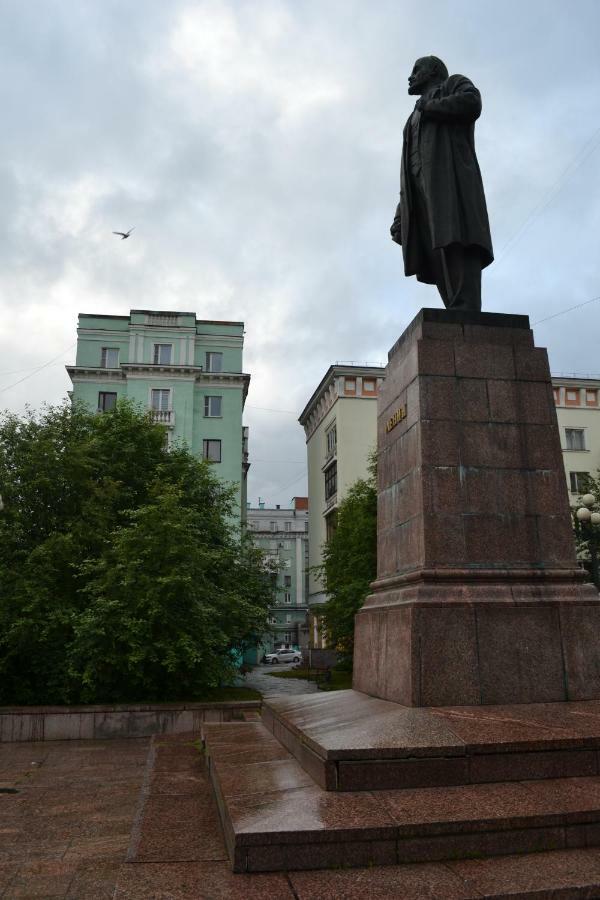 Lenin Avenue, 65 Apartment Мурманск Екстериор снимка