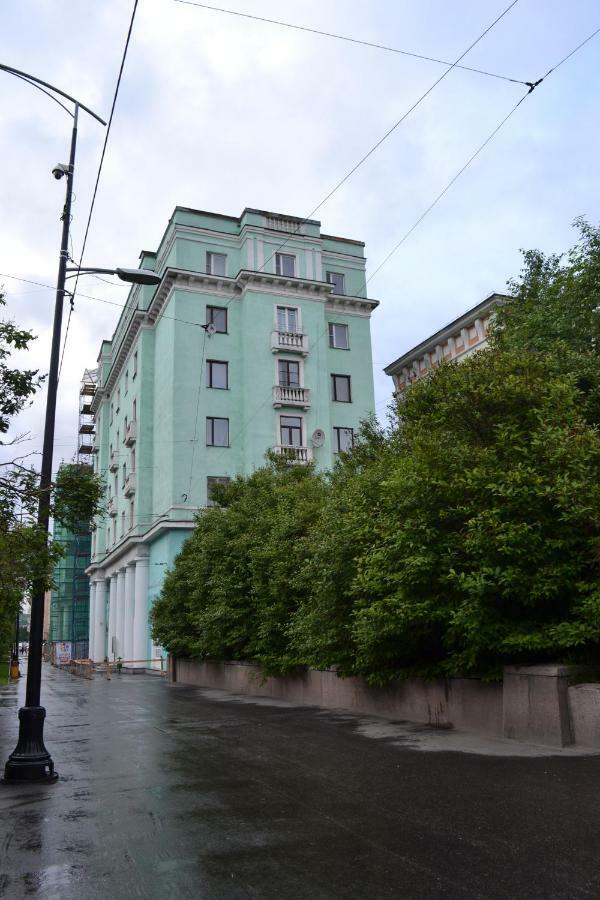 Lenin Avenue, 65 Apartment Мурманск Екстериор снимка